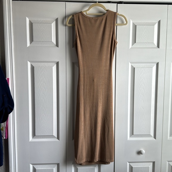 PRETTYGARDEN Women Summer Midi Bodycon Dresses Casual Crew Neck Side Slit Camel - Picture 8 of 10